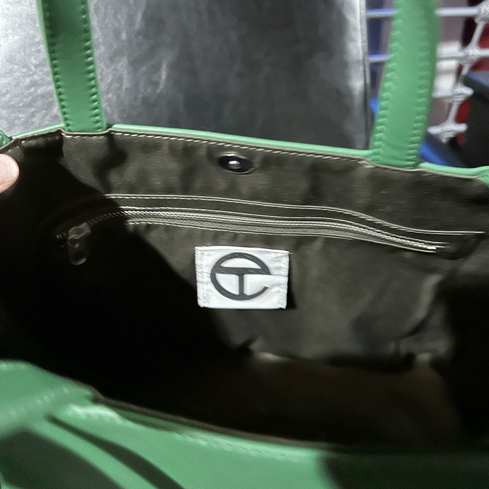 Telfar Meduim Green Bag